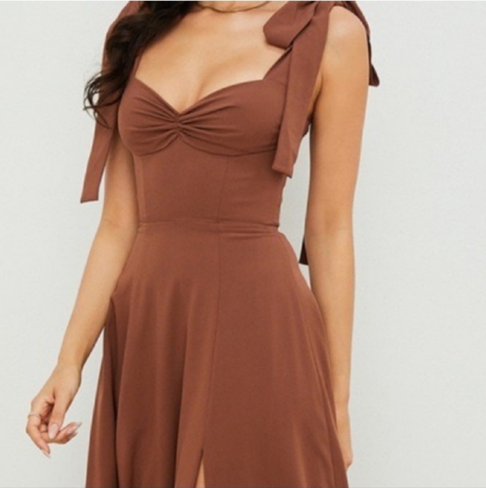 Tie-Shoulder Midi Dress in Brown - Picture 4 of 8